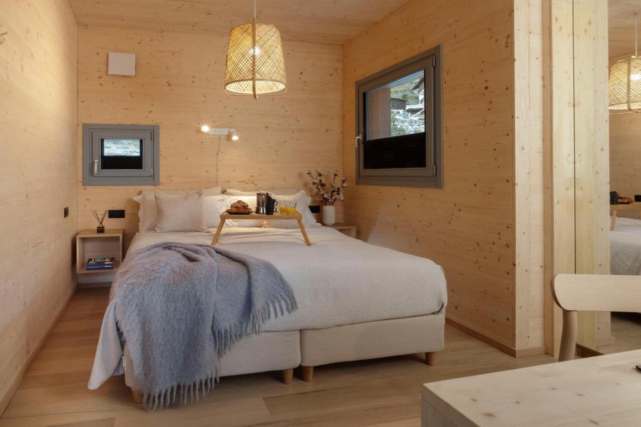 Hellochalet - Chalet Northern Lights - Family Ski Chalet With Garden Walking Distance Lift Valtournenche Exterior foto